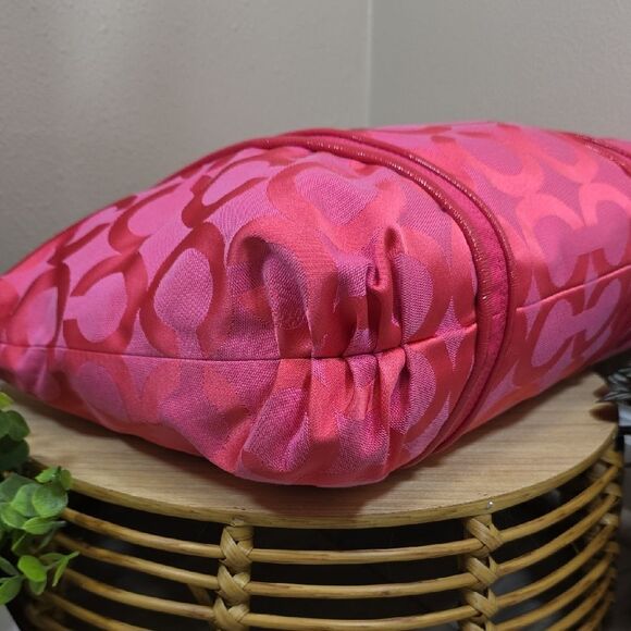 Coach Hot Pink Op Art C Signature Tote Bag - Picture 7 of 12